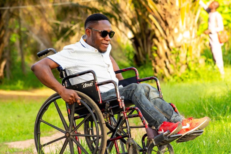 Głęboki Stopień Niepełnosprawności: Siła Ludzkiego Ducha i Wyzwania Dnia Codziennego